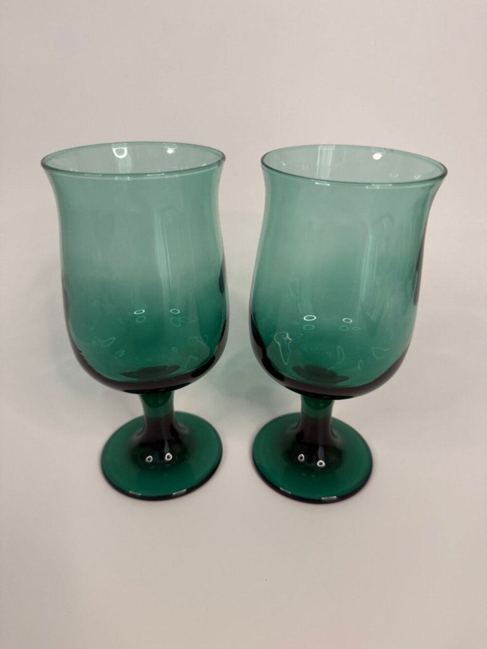 Libbey Tulip Green Juniper 6.5" Pedestal Wine/Water Goblets, Set of 2